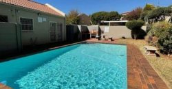 A place of paradise in your hands