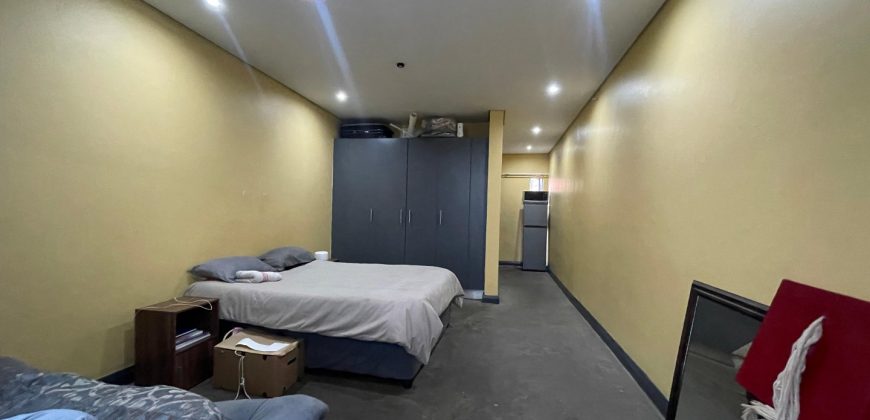 Stylish Bachelor Unit in the Heart of Maboneng