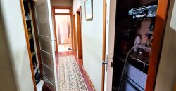 Secure and spacious 2 Bedroom Apartment in Cyrildene