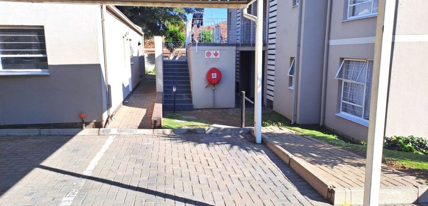 Welcome to this delightful 2-bedroom apartment, a perfect blend of modern convenience and tranquil living.