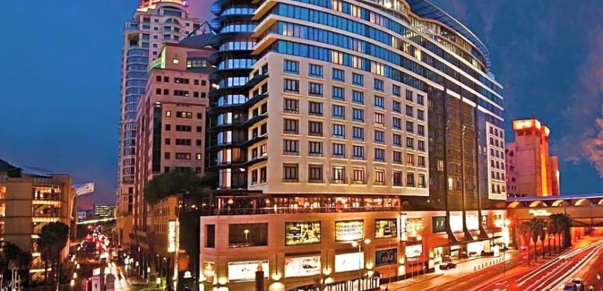 Feel on top of the world with this penthouse located in  DaVinci Hotel Sandton.