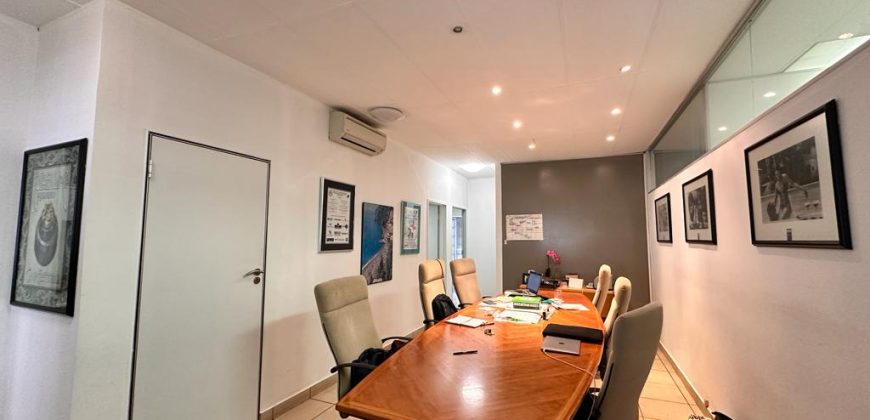 Office Unit for Sale in Bedford Manor Office Suites!