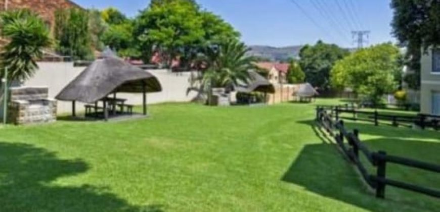 A place of paradise in your hands