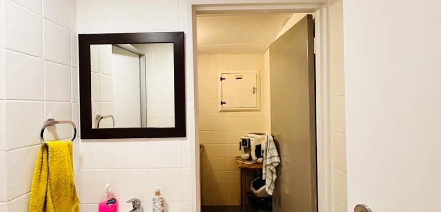 Office Unit for Sale in Bedford Manor Office Suites!