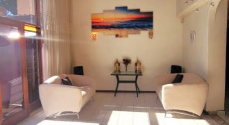 Absolutely spotless, charming and magnificent family home in Bruma.