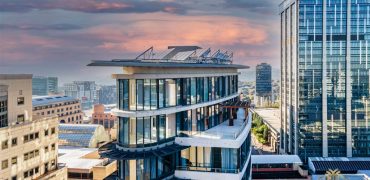 Feel on top of the world with this penthouse located in  DaVinci Hotel Sandton.