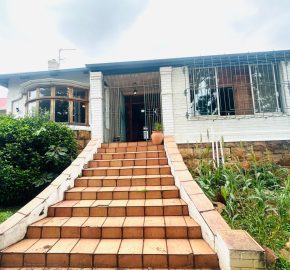 Summer cool Home with Cottage & Pool