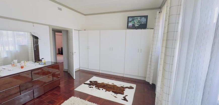 Modern family home for sale in Alberton