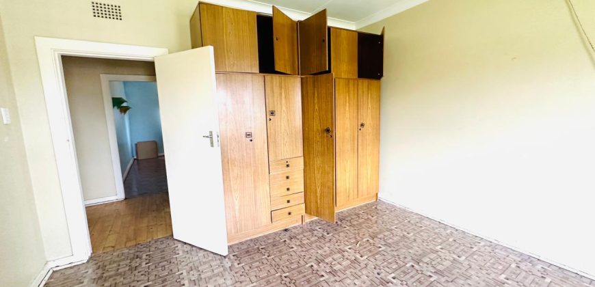 Family living with income potential in Homestead