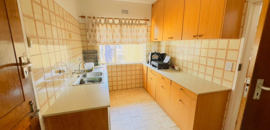 Six-Bedroom Duplex for Sale in a Secure Boom-Off Complex, Klippoortje Agricultural Lots, Germiston