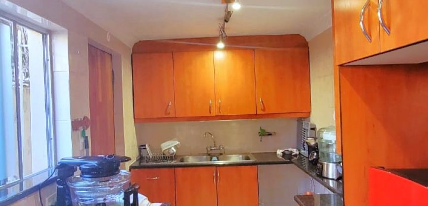 Absolutely spotless, charming and magnificent family home in Bruma.