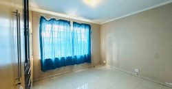 Family home with cottage in Kensington