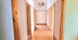 Spacious Family Home with Pool & Cottage