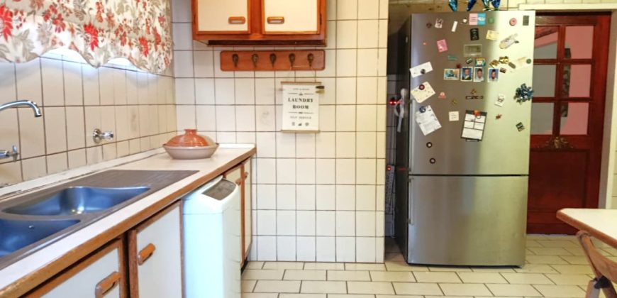 Well-sized Family Home with Pool and Office