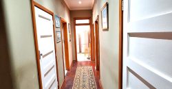 Secure and spacious 2 Bedroom Apartment in Cyrildene