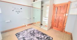 Spacious Family Home with Pool & Cottage