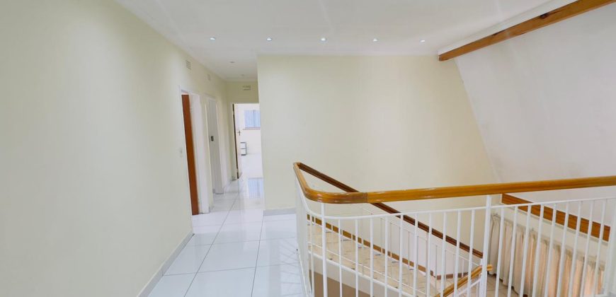 Six-Bedroom Duplex for Sale in a Secure Boom-Off Complex, Klippoortje Agricultural Lots, Germiston