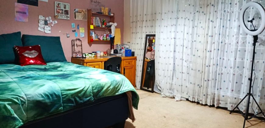 Well-sized Family Home with Pool and Office