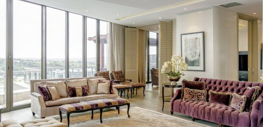 Feel on top of the world with this penthouse located in  DaVinci Hotel Sandton.