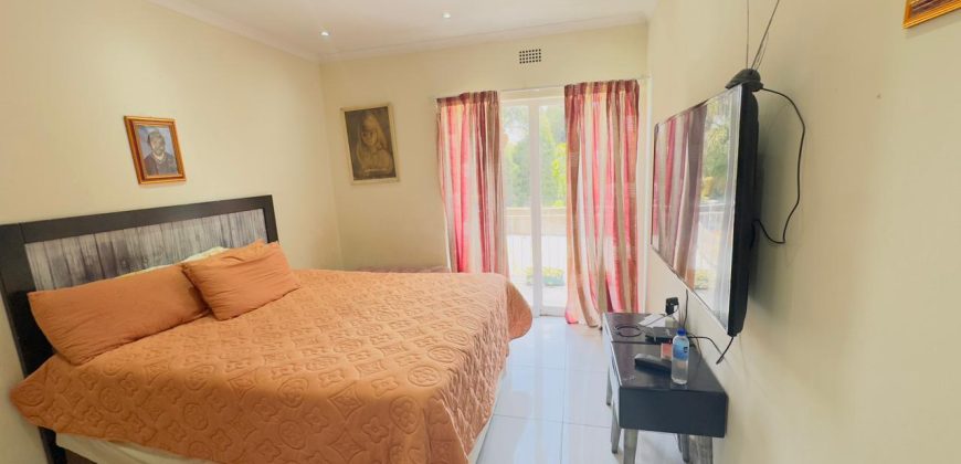 Six-Bedroom Duplex for Sale in a Secure Boom-Off Complex, Klippoortje Agricultural Lots, Germiston