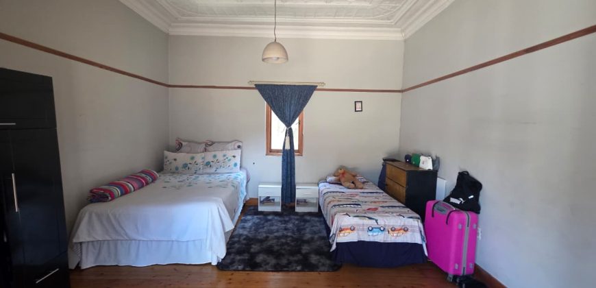 Comfortable family living or investment potential in Kensington.