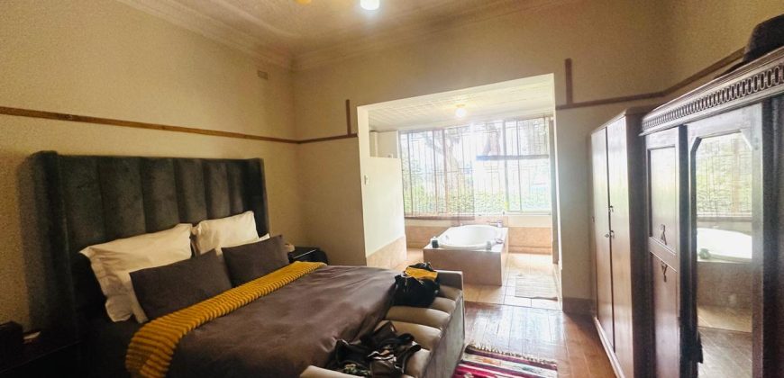 Summer cool Home with Cottage & Pool