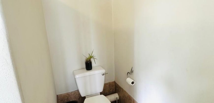 Summer cool Home with Cottage & Pool