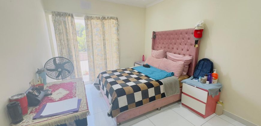 Six-Bedroom Duplex for Sale in a Secure Boom-Off Complex, Klippoortje Agricultural Lots, Germiston