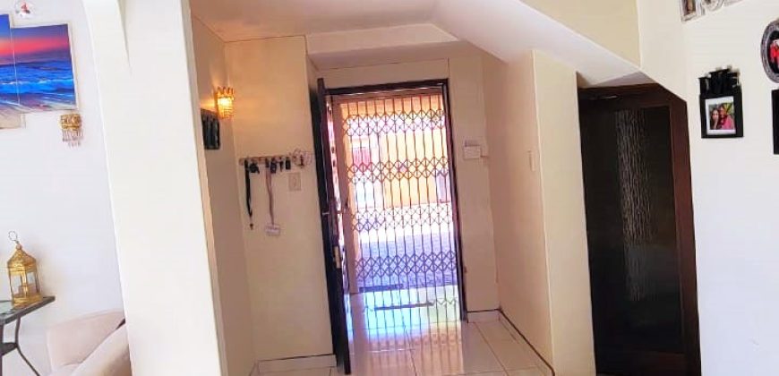 Absolutely spotless, charming and magnificent family home in Bruma.