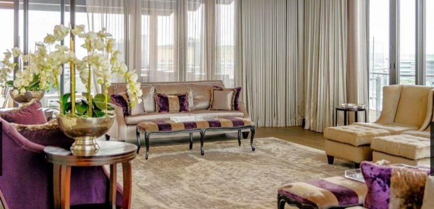 Feel on top of the world with this penthouse located in  DaVinci Hotel Sandton.