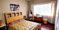 Secure and spacious 2 Bedroom Apartment in Cyrildene