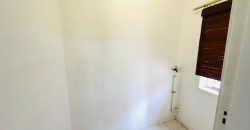 Family living with income potential in Homestead