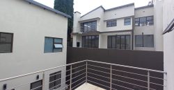 Delightful and sophisticated cluster in Bedfordview.