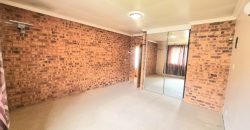 Spacious Family Home with Pool & Cottage