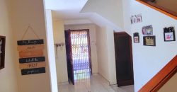 Absolutely spotless, charming and magnificent family home in Bruma.