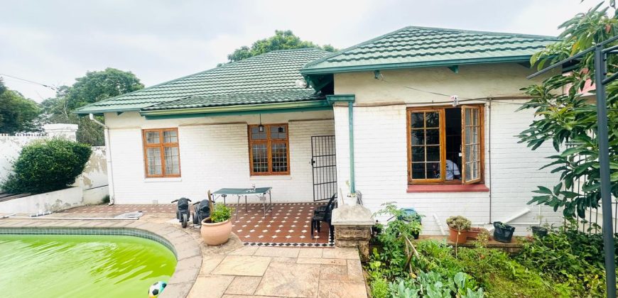 Summer cool Home with Cottage & Pool