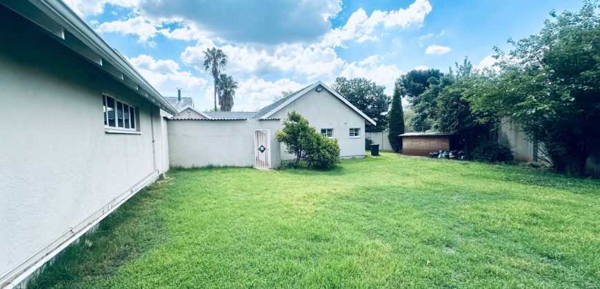 Excellent investment property plus Borehole in Bedfordview.