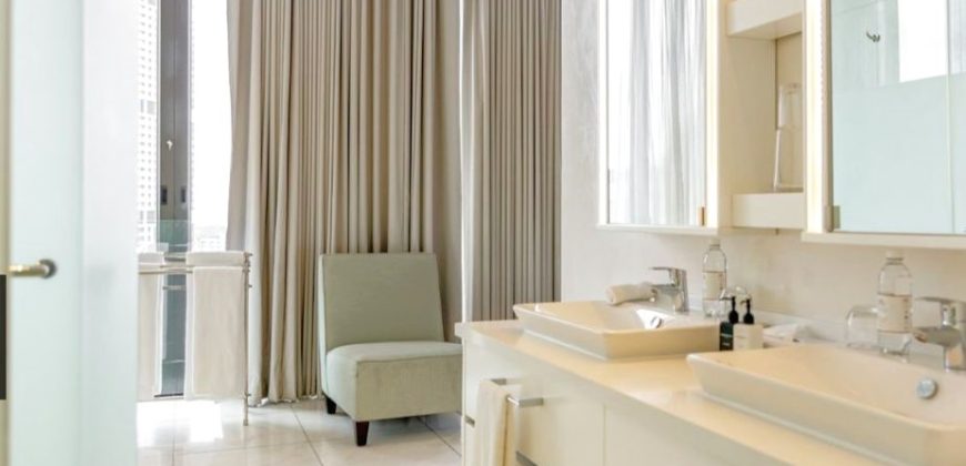 Feel on top of the world with this penthouse located in  DaVinci Hotel Sandton.