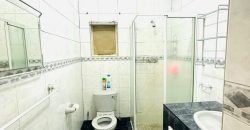 Family home with cottage in Kensington