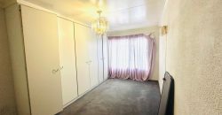 Family home with cottage in Kensington