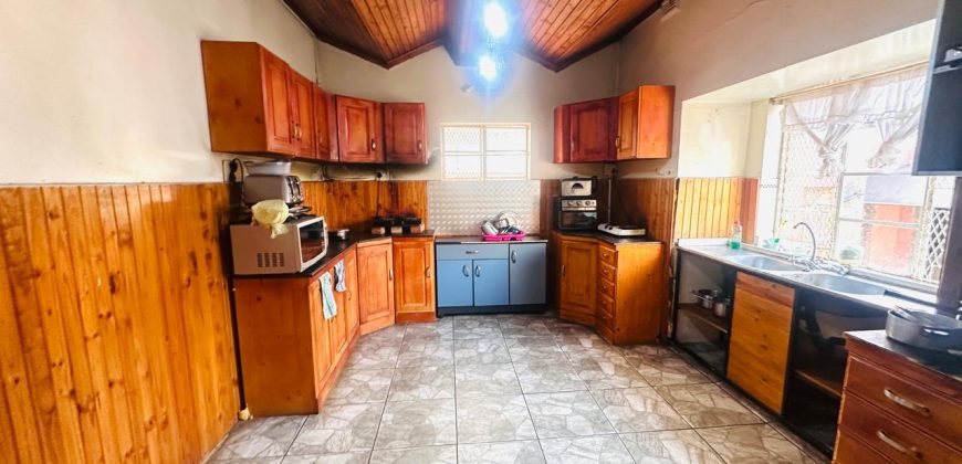 Family Living or Ideal Investment Property