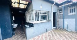 Family home with cottage in Kensington