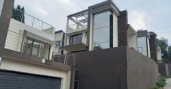 Delightful and sophisticated cluster in Bedfordview.