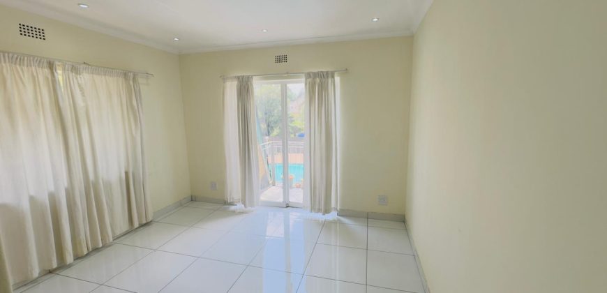 Six-Bedroom Duplex for Sale in a Secure Boom-Off Complex, Klippoortje Agricultural Lots, Germiston