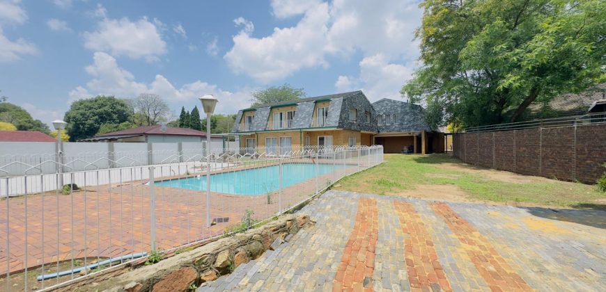 Six-Bedroom Duplex for Sale in a Secure Boom-Off Complex, Klippoortje Agricultural Lots, Germiston