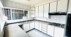 Family home with cottage in Kensington