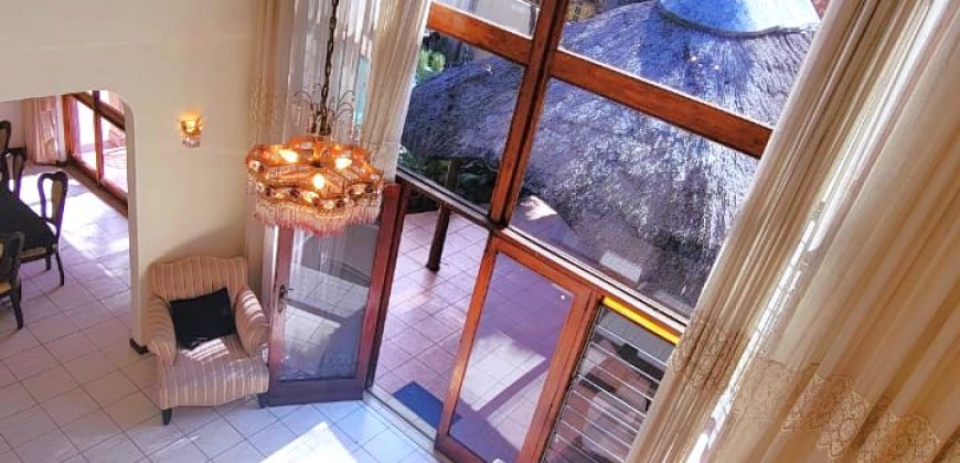 Absolutely spotless, charming and magnificent family home in Bruma.