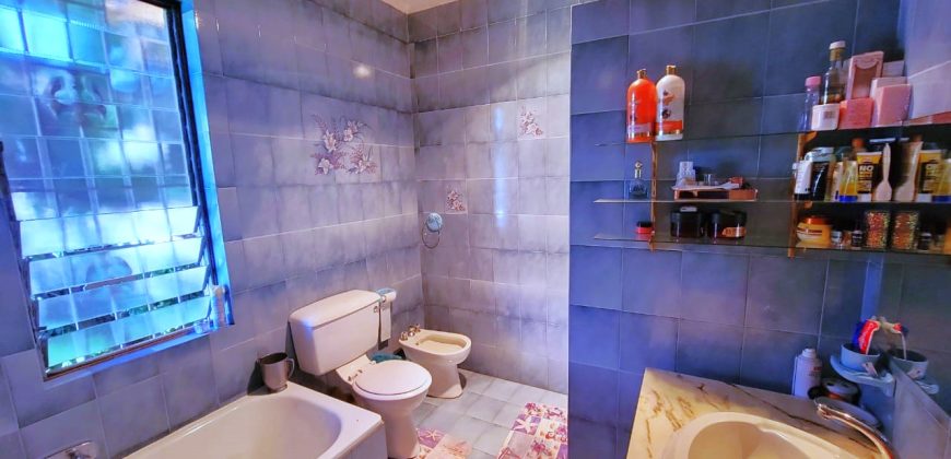 Absolutely spotless, charming and magnificent family home in Bruma.