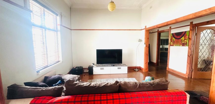 Summer cool Home with Cottage & Pool