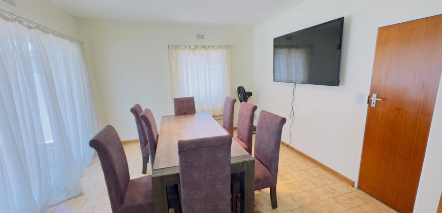 Six-Bedroom Duplex for Sale in a Secure Boom-Off Complex, Klippoortje Agricultural Lots, Germiston